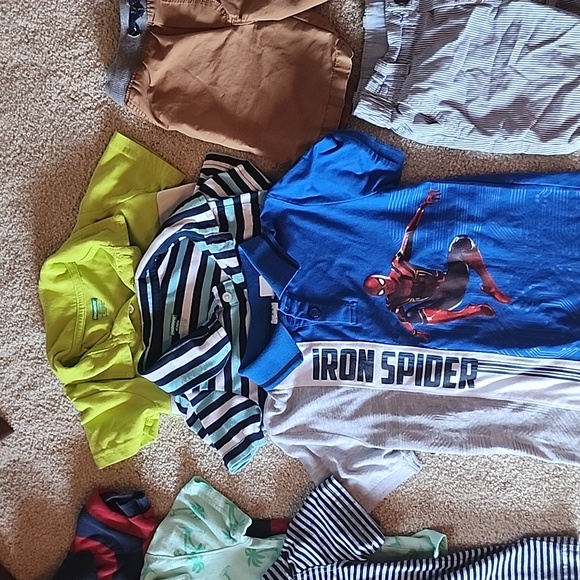 Boys shirts and shorts - Picture 4 of 5